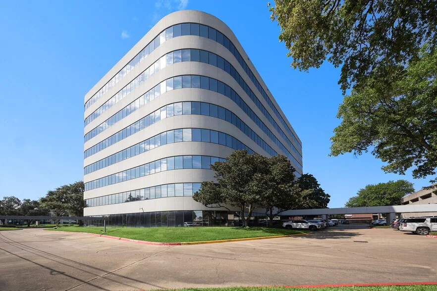 Houston Corporate Office - Campus Front View